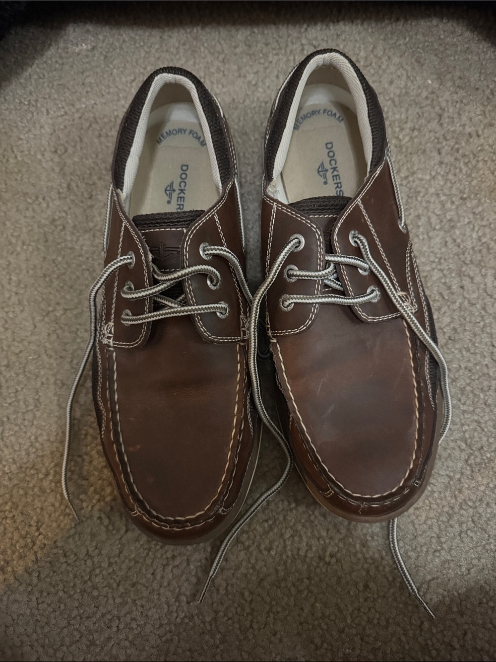 Dockers Men’s Brown Leather Shoes with Contrast Laces